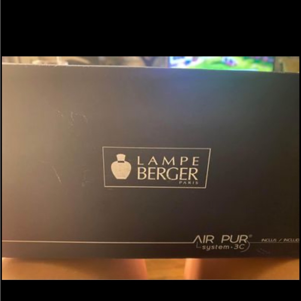 Lampe Berger. New in Box.